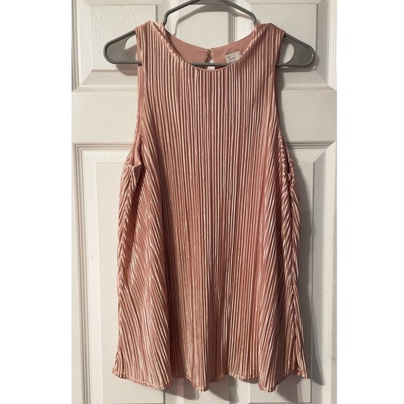 Pink Satin Sleeveless Top - Picture 2 of 5